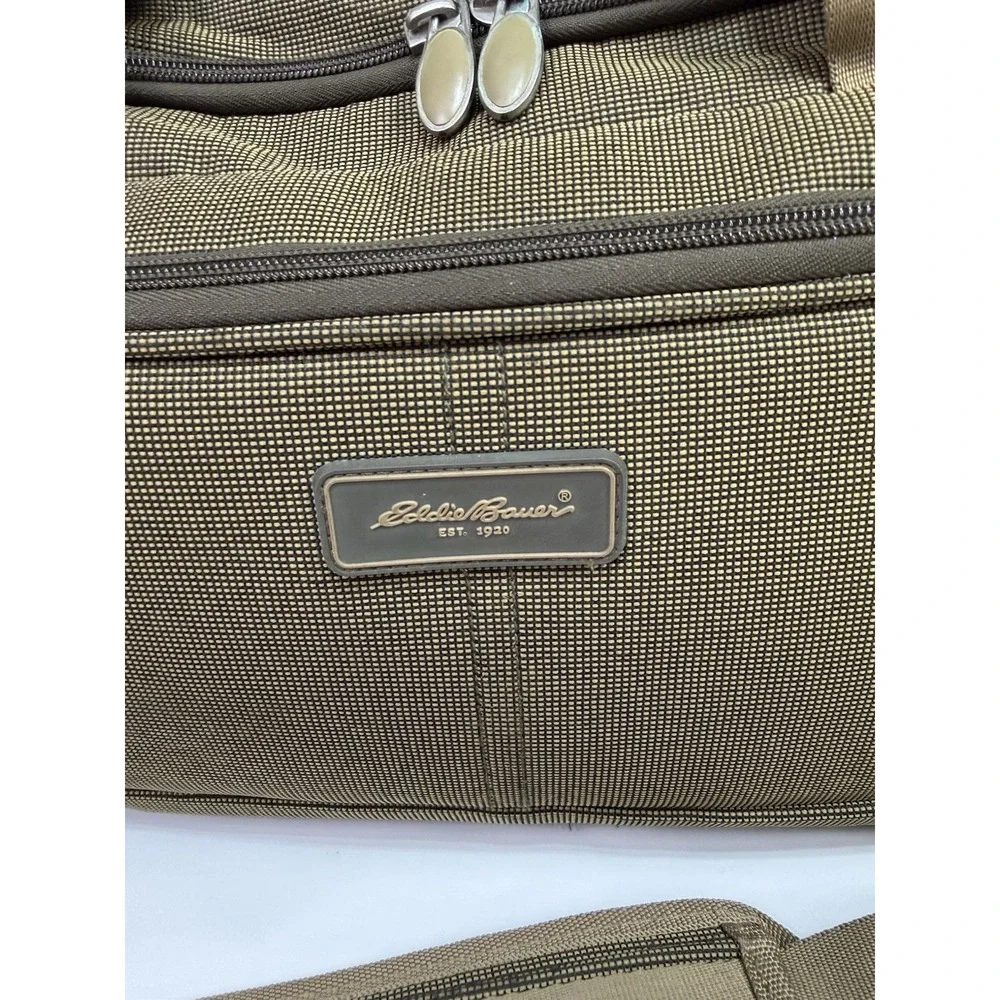 Vtg Eddie Bauer Skyway Luggage Weekend Bag Carry On Olive Green Shoulder Strap